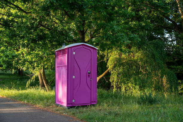 Best Porta potty delivery and setup  in Chesapeake, OH